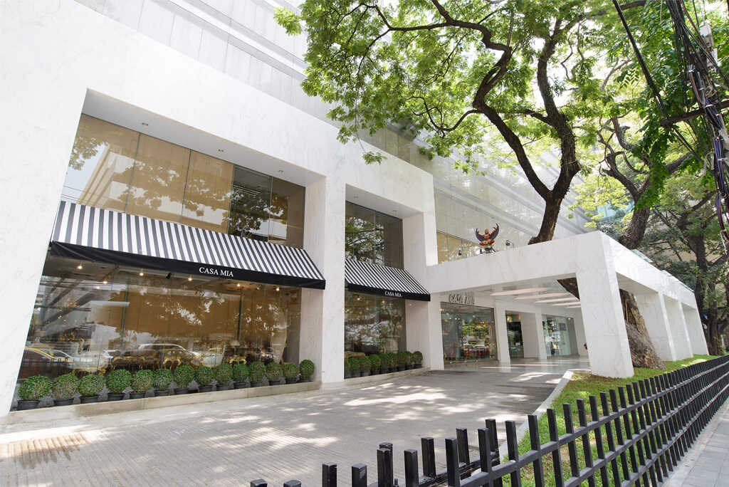 Truth Dental Clinic is one of the most popular dental clinics in Bangkok.